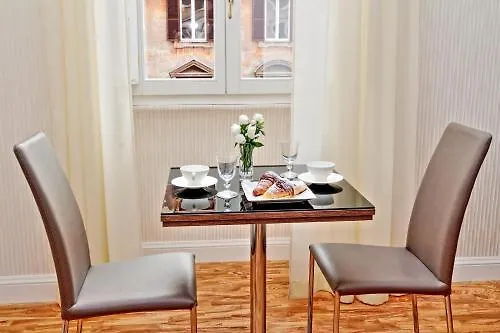 Bq House Colosseum Luxury Rooms 3*, Rome Italy