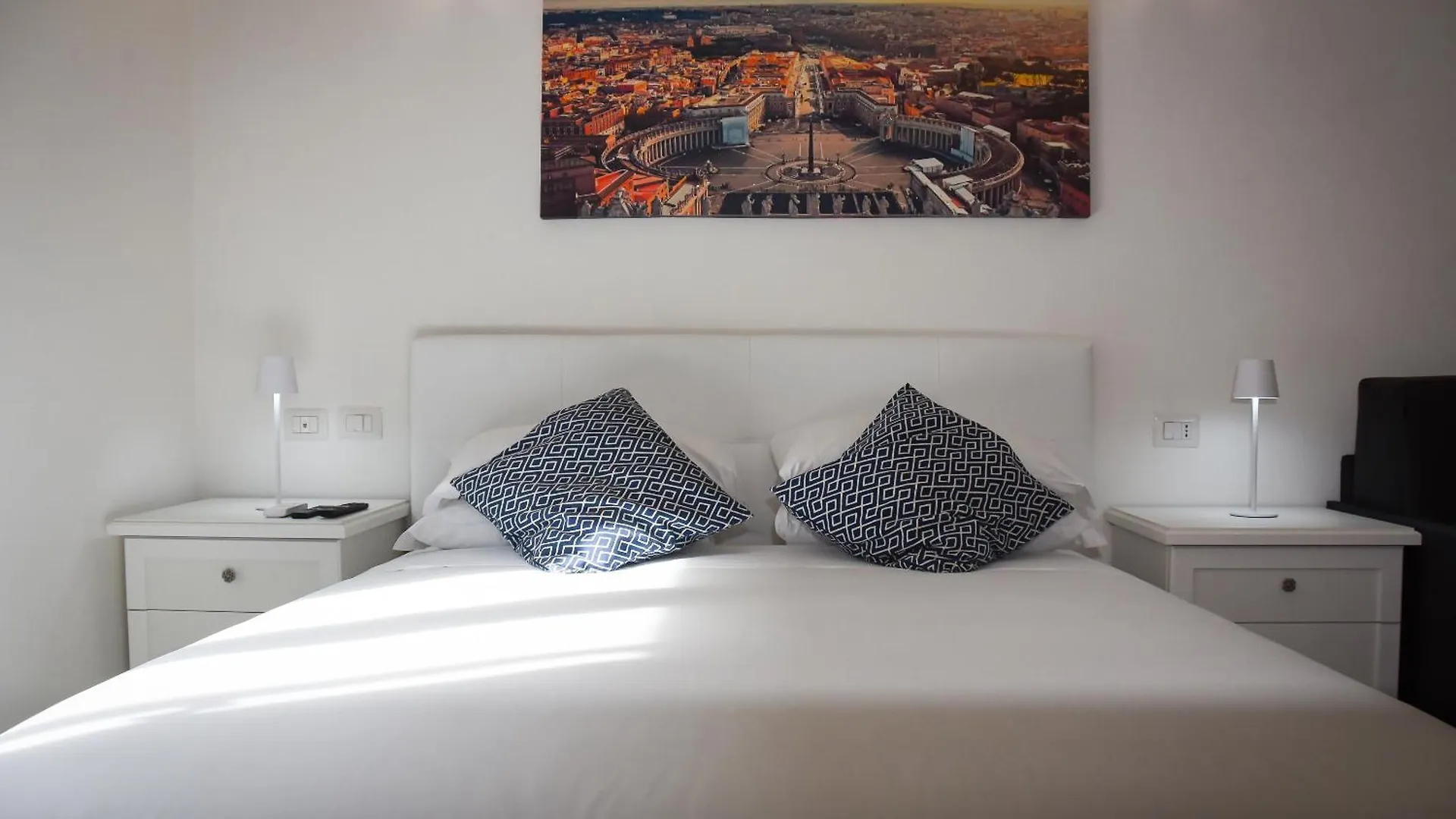 Bq House Colosseum Luxury Rooms Bed & Breakfast Rome