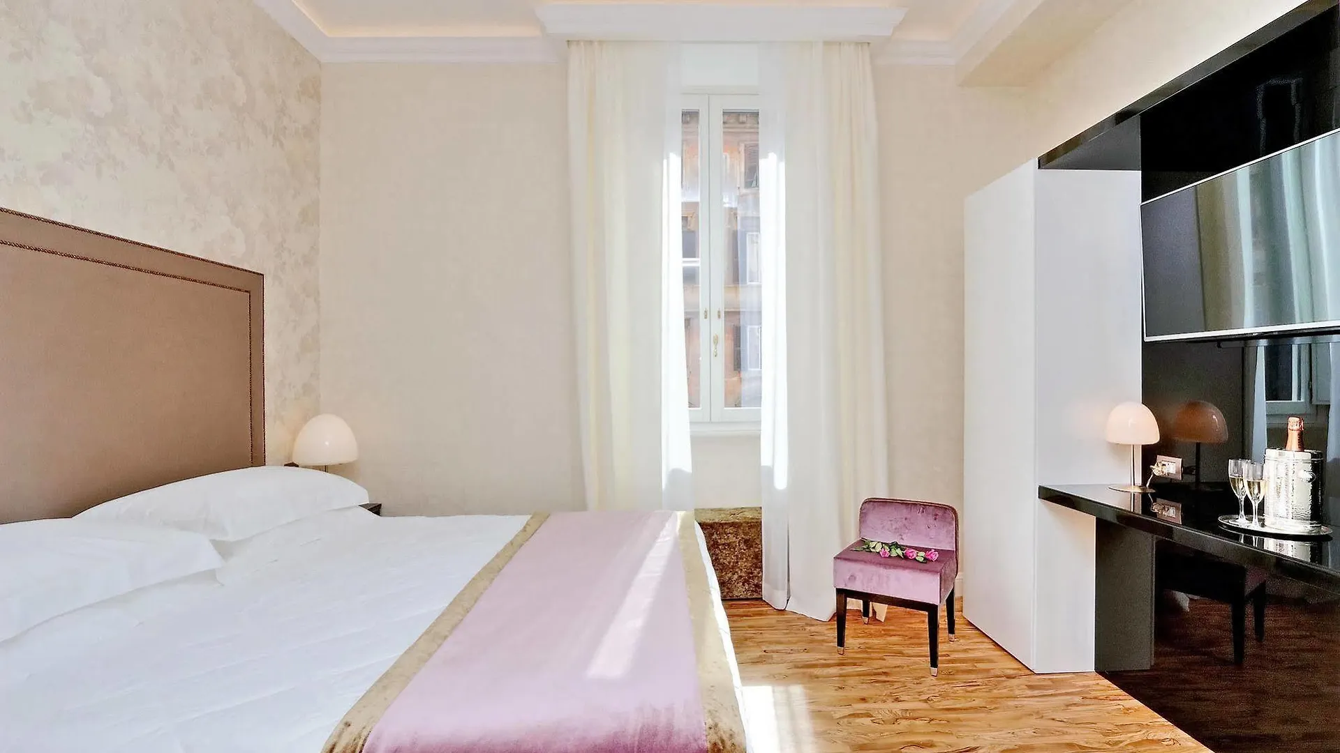*** Bed & Breakfast Bq House Colosseum Luxury Rooms Italy